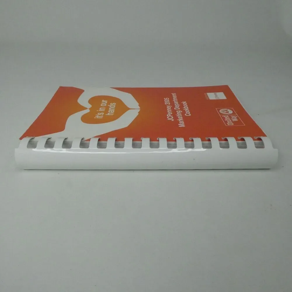 2005 Employee‎ Cookbook JCPenney Marketing Department + Dog & Cat Treats Recipes